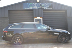 2020 Jaguar Xf 2.0i Portfolio Sportbrake Auto Euro 6 (s/s) 5dr in Black — image 4