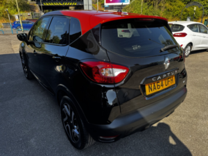 2014 Renault Captur 1.5 Dynamique S Medianav Dci 90 Stop & Start in Black — image 3