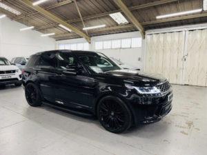 2018 Land Rover Range Rover Sport 3.0 Sd V6 Autobiography Dynamic in Black — image 4