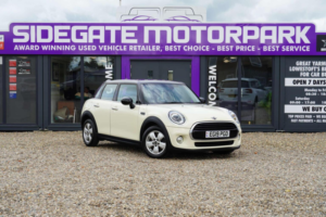 2019 MINI Hatch