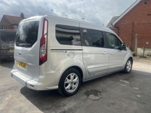 2019 Ford Grand Tourneo Connect 1.5 Tdci Titanium in Silver — image 4