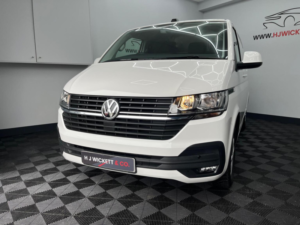 2024 Volkswagen Transporter 2.0 Tdi T28 Highline DSG Fwd Swb Euro 6 (s/s) 5dr in White — image 5