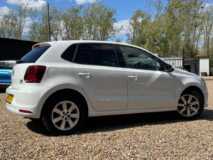 2015 Volkswagen Polo 1.2 Tsi Bluemotion Tech Se Design Euro 6 (s/s) 5dr in White — image 3