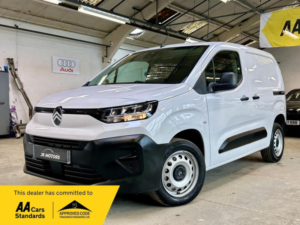 2025 Citroen Berlingo 1.5 Bluehdi 1000 Enterprise Plus M Swb Euro 6 (s/s) 5dr in White — image 2