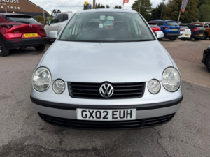 2002 Volkswagen Polo 1.2 S Hatchback 5dr Petrol Manual (144 G/km, 55 Bhp) in Silver — image 2