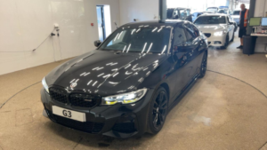2019 BMW 3 Series 3.0 M340i Saloon 4dr Petrol Auto Xdrive Euro 6 (s/s) (374 Ps) in Black — image 4