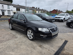 2008 Volkswagen Passat 2.0 Tdi Sport in Black — image 3