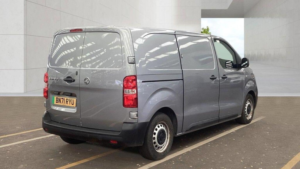 2022 Vauxhall Vivaro Electric 3100 75kwh Dynamic Auto L1 H1 5dr in Grey — image 4