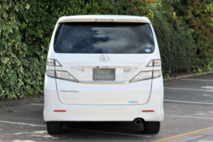 2009 Toyota Vellfire 2.4 Z 5dr 8 Seats in White — image 6