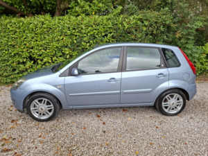 2007 Ford Fiesta 1.4 Ghia in Blue — image 4