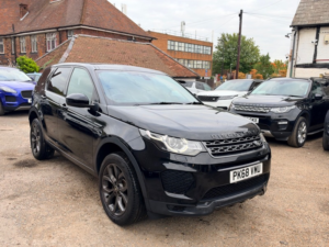 2018 Land Rover Discovery Sport Td4 Landmark in Black — image 4