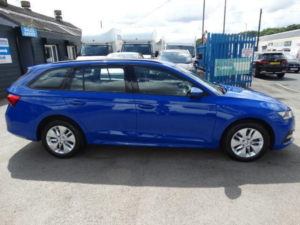 2023 Skoda Octavia 2.0 Tdi Se Technology Euro 6 (s/s) 5dr in Blue — image 4