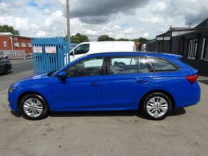 2023 Skoda Octavia 2.0 Tdi Se Technology Euro 6 (s/s) 5dr in Blue — image 5