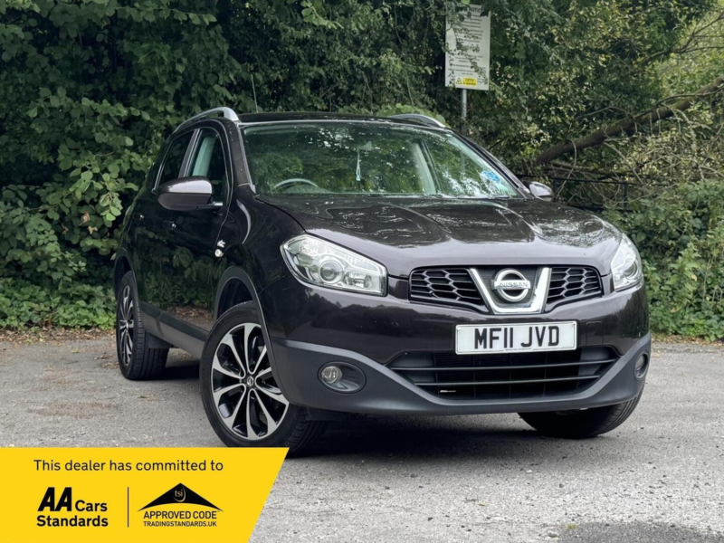 2011 Nissan Qashqai 1.6 N-Tec 2WD Euro 5 5dr in Black — image 1