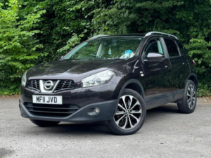 2011 Nissan Qashqai 1.6 N-Tec 2WD Euro 5 5dr in Black — image 5