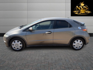2008 Honda Civic 1.4 I-Dsi Se in Grey — image 4