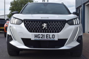 2021 Peugeot 2008 1.2 Puretech Gt Premium Euro 6 (s/s) 5dr in White — image 6