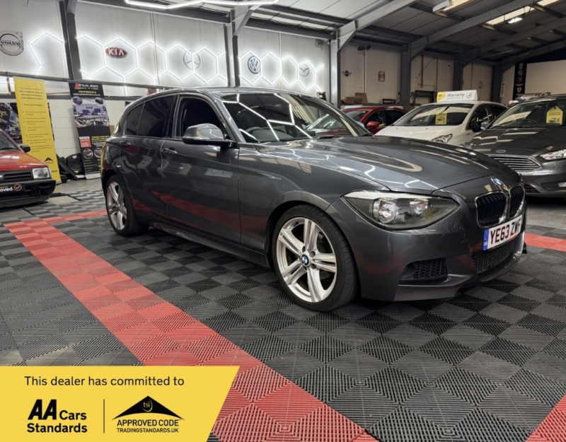2013 BMW 1 Series 2.0 118d M Sport 5-Door in Grey — image 1
