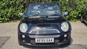 2005 MINI Convertible 1.6 Cooper S Convertible in Black — image 2