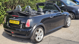 2005 MINI Convertible 1.6 Cooper S Convertible in Black — image 6