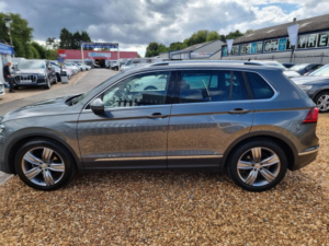2019 Volkswagen Tiguan 1.5 Tsi Evo Sel DSG Euro 6 (s/s) 5dr in Grey — image 4