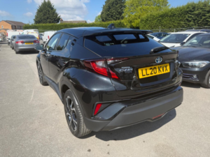 2020 Toyota C-Hr 1.8 Vvt-H Design CVT Euro 6 (s/s) 5dr in Black — image 4