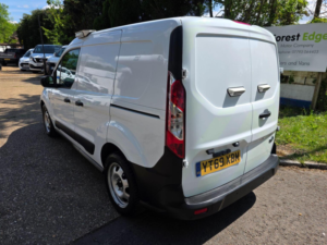 2019 Ford Transit Connect 1.5 220 Ecoblue Leader L1 Euro 6 (s/s) 5dr in White — image 5