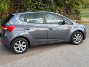 2016 Hyundai Ix20 1.4 Ix20 Se 1.4 Bd in Grey — image 4
