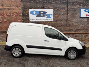 2016 Citroen Berlingo 1.6 Berlingo 625 Enterprise Blue Hdi 5dr in White — image 2