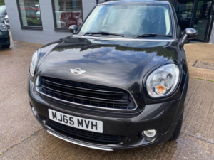 2015 MINI Countryman 1.6 Cooper All4 Countryman in Grey — image 2