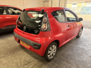2011 Citroen C1 1.0 I Vtr in Red — image 4