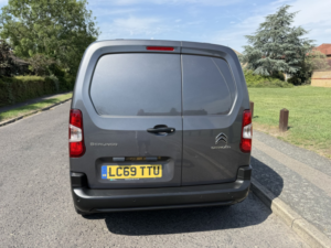 2019 Citroen Berlingo 1.6 Bluehdi 1000 Enterprise M in Grey — image 5