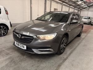 2018 Vauxhall Insignia 1.6 Turbo D Ecotec Blueinjection Design Nav in Grey — image 2