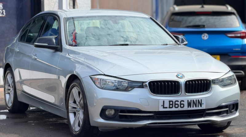 2017 BMW 3 Series 1.5 318i Sport Auto Euro 6 (s/s) 4dr in Silver — image 1