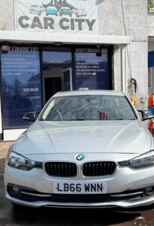 2017 BMW 3 Series 1.5 318i Sport Auto Euro 6 (s/s) 4dr in Silver — image 2