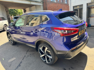2018 Nissan Qashqai 1.5 Dci Tekna in Blue — image 6