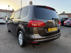2014 Volkswagen Sharan 1.4 Tsi Comfort Line Blue Motion Fresh Import Verified Mile Finance Avb in Brown — image 4