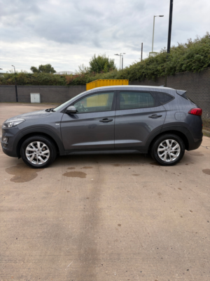 2021 Hyundai Tucson 1.6 Crdi Mhev Se Nav SUV 5dr Diesel Hybrid Manual Euro 6 (s/s) (115 Ps) in Grey — image 2