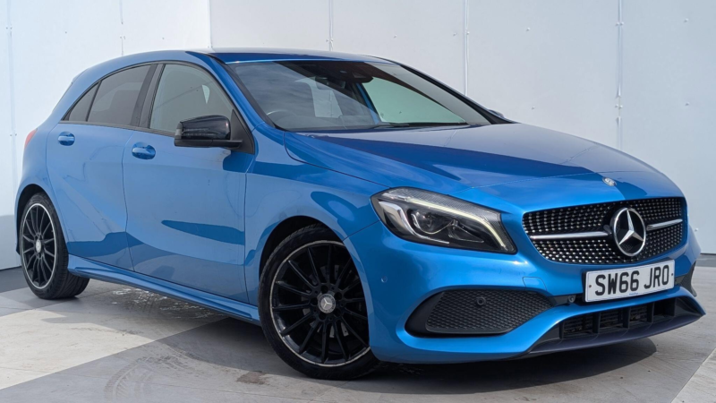 2017 Mercedes-Benz A Class 2.1 A200d Amg Line (premium) 7g-Dct Euro 6 (s/s) 5dr in Blue — image 1