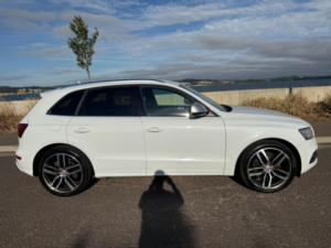 2014 Audi Sq5 3.0 Bitdi V6 Tiptronic Quattro Euro 5 (s/s) 5dr in White — image 3