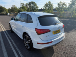 2014 Audi Sq5 3.0 Bitdi V6 Tiptronic Quattro Euro 5 (s/s) 5dr in White — image 6