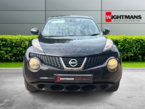 2014 Nissan Juke 1.6 Visia in Black — image 2