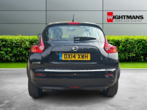 2014 Nissan Juke 1.6 Visia in Black — image 6