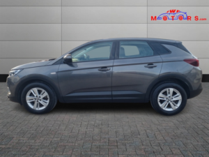 2019 Vauxhall Grandland X 1.2 Turbo Se in Grey — image 4