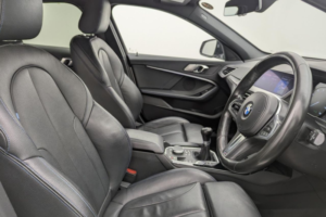 2019 BMW 1 Series 1.5 118i M Sport Hatchback 5dr Petrol Manual Euro 6 (s/s) (140 Ps) in White — image 3