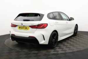 2019 BMW 1 Series 1.5 118i M Sport Hatchback 5dr Petrol Manual Euro 6 (s/s) (140 Ps) in White — image 5