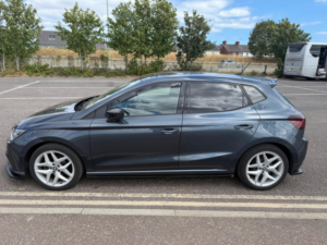 2020 SEAT Ibiza 1.0 Tsi Fr Euro 6 (s/s) 5dr Gpf in Grey — image 4