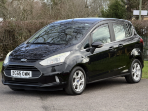2015 Ford B-Max 1.0 T Ecoboost Zetec in Black — image 3