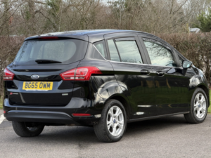 2015 Ford B-Max 1.0 T Ecoboost Zetec in Black — image 4