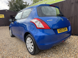 2013 Suzuki Swift 1.2 Sz2 in Blue — image 4